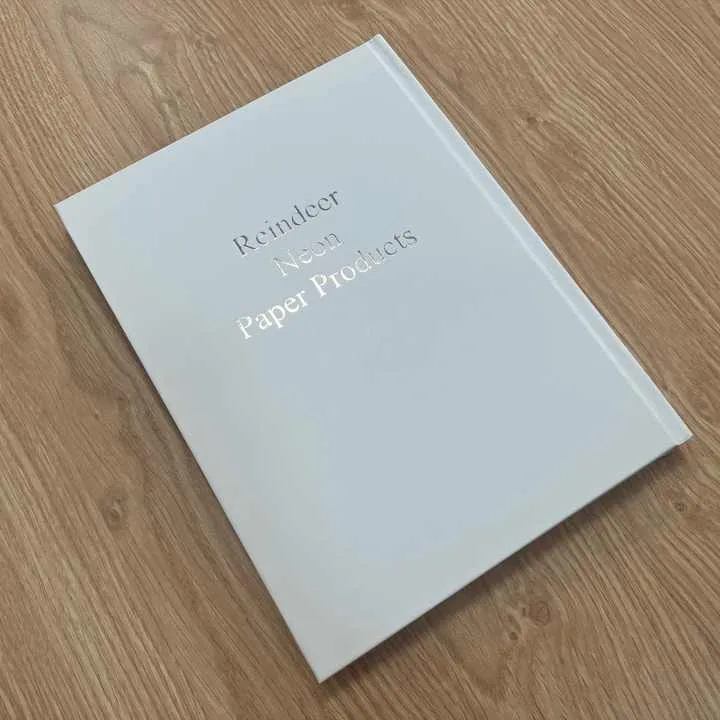 كتاب غلاف مقوى مخصص، كتاب قصص، ألبوم صور، رواية، كتاب مزخرف Customized Hardcover Book Storybook Photo Album Novel Decoration Book