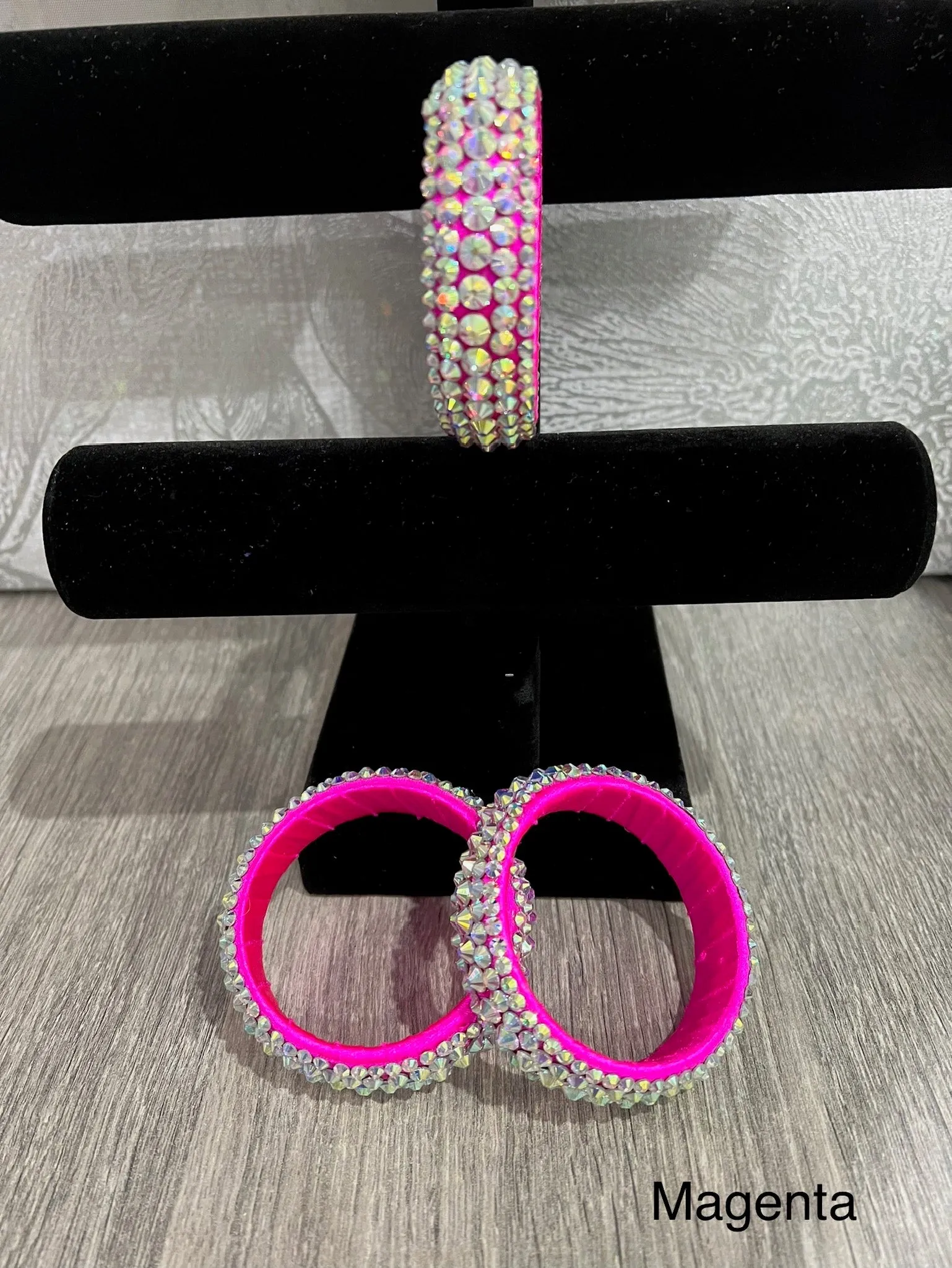 Faith Bangle V28