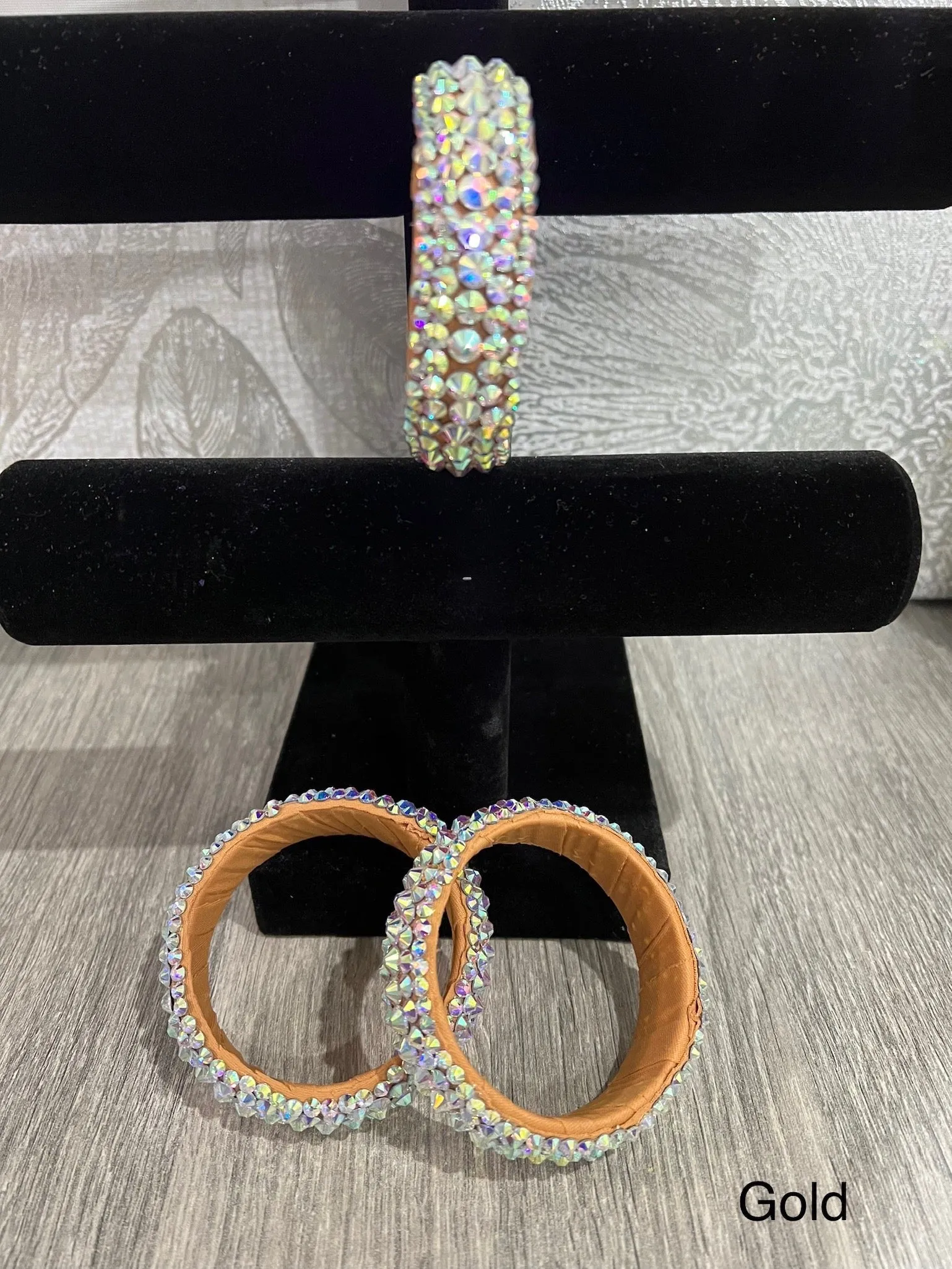 Faith Bangle V28