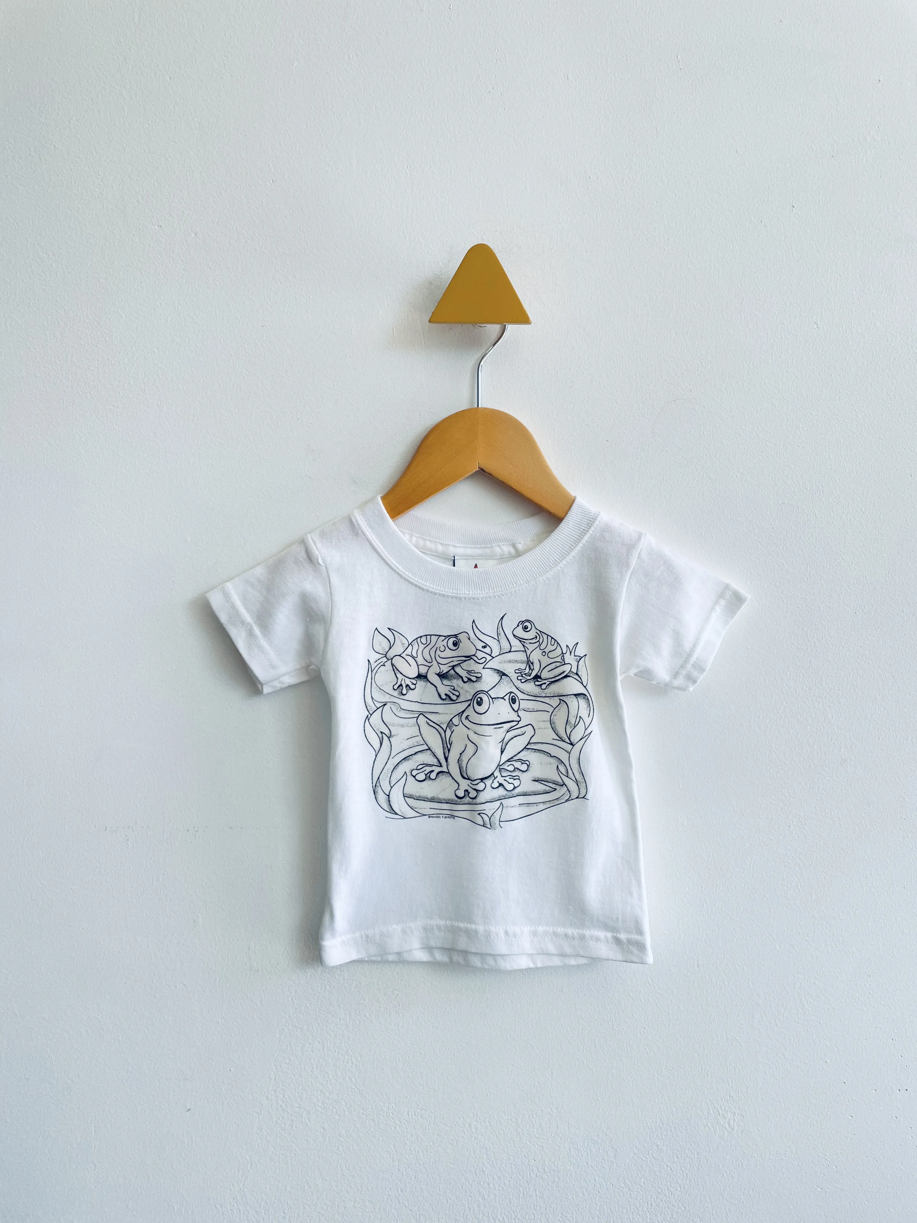 Froggies Colour Changing Tee (changes colour in the sun) // 6M